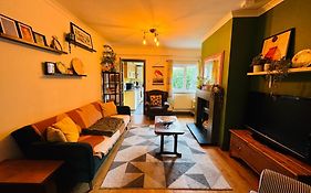 The Cosy Home In Burton. Sleeps 5. Fast Wi-Fi